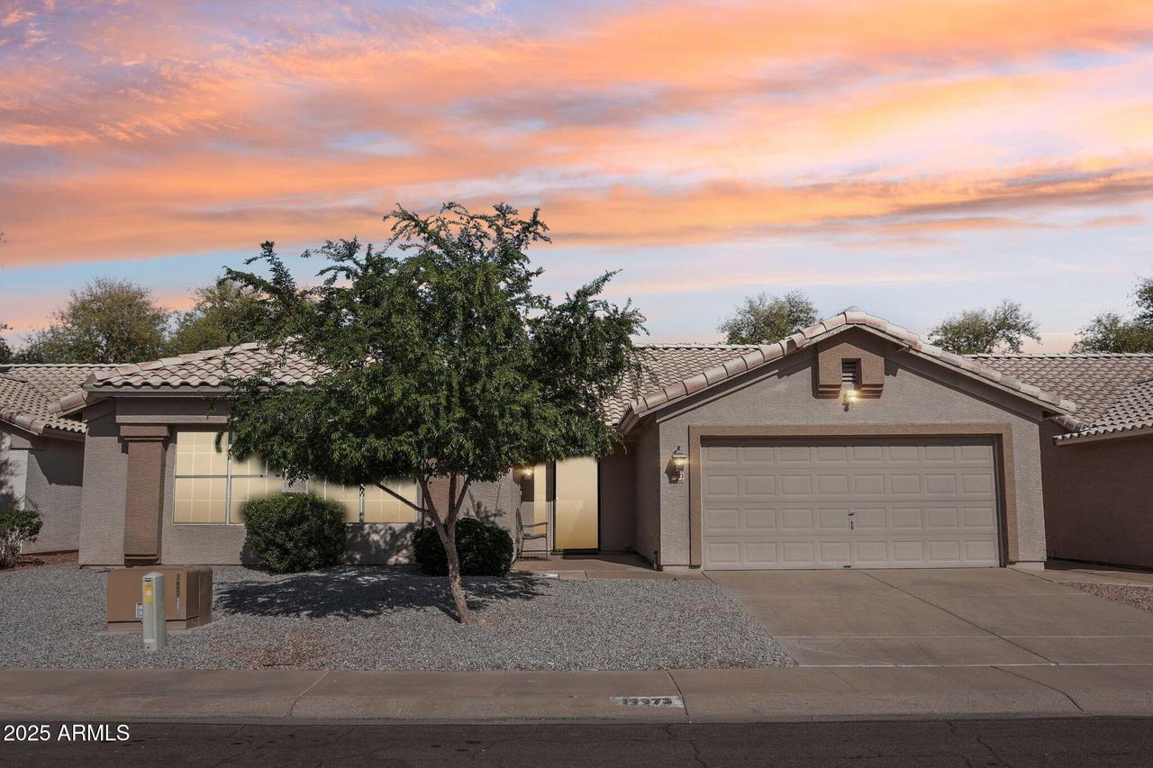 19973 N 75th Dr., Glendale, AZ 85308