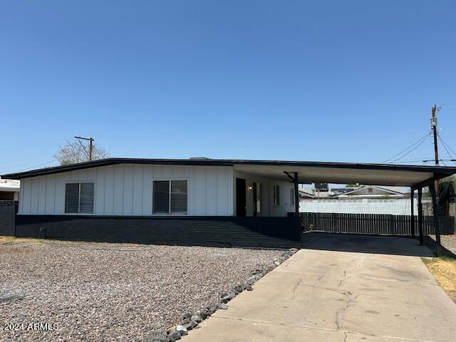1714 E Chipman Rd., Phoenix, AZ 85040