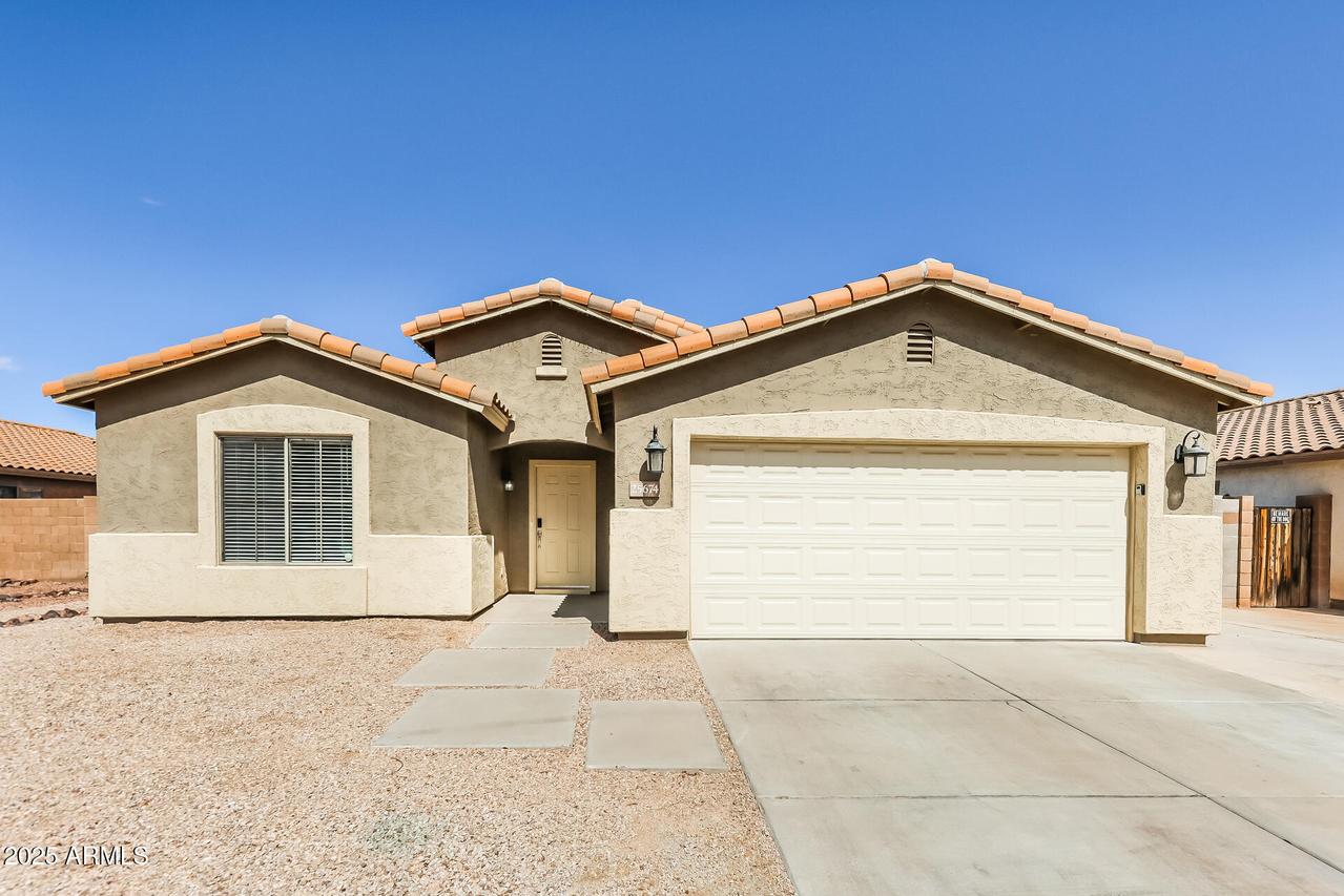 25674 W Northern Lights Way, Buckeye, AZ 85326