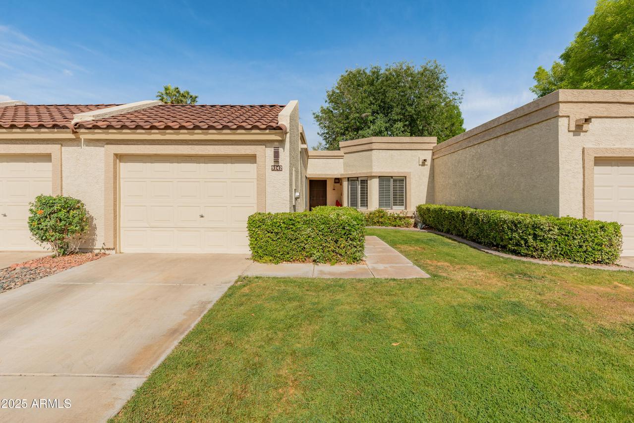 9742 W Taro Ln., Peoria, AZ 85382