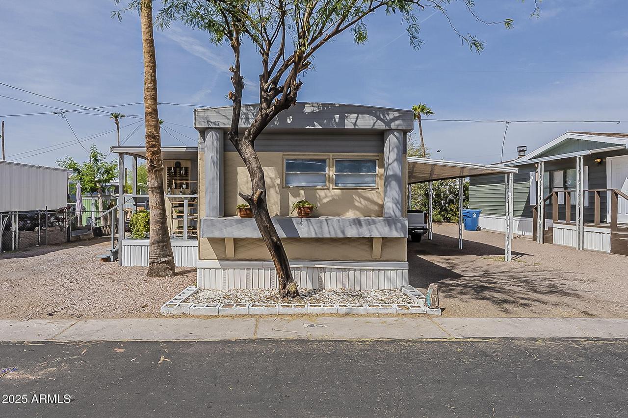 102 S Ironwood Dr. #49, Apache Junction, AZ 85120