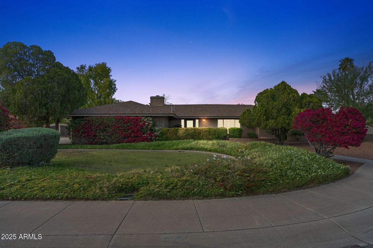 2120 E Huntington Dr., Tempe, AZ 85282