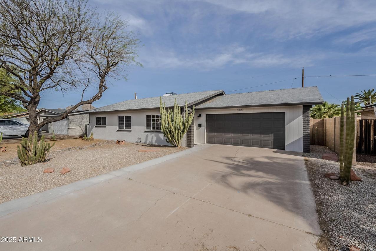 3220 E Andorra Dr., Phoenix, AZ 85032