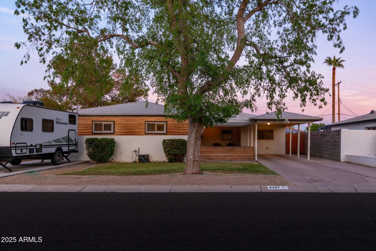 4527 N 12th Ave., Phoenix, AZ 85013