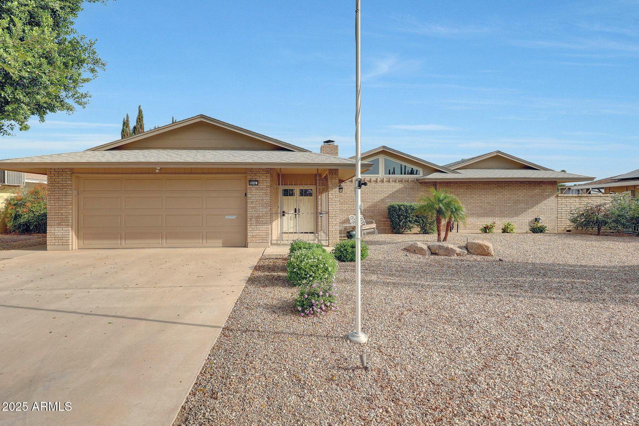 9916 W Alabama Ave., Sun City, AZ 85351