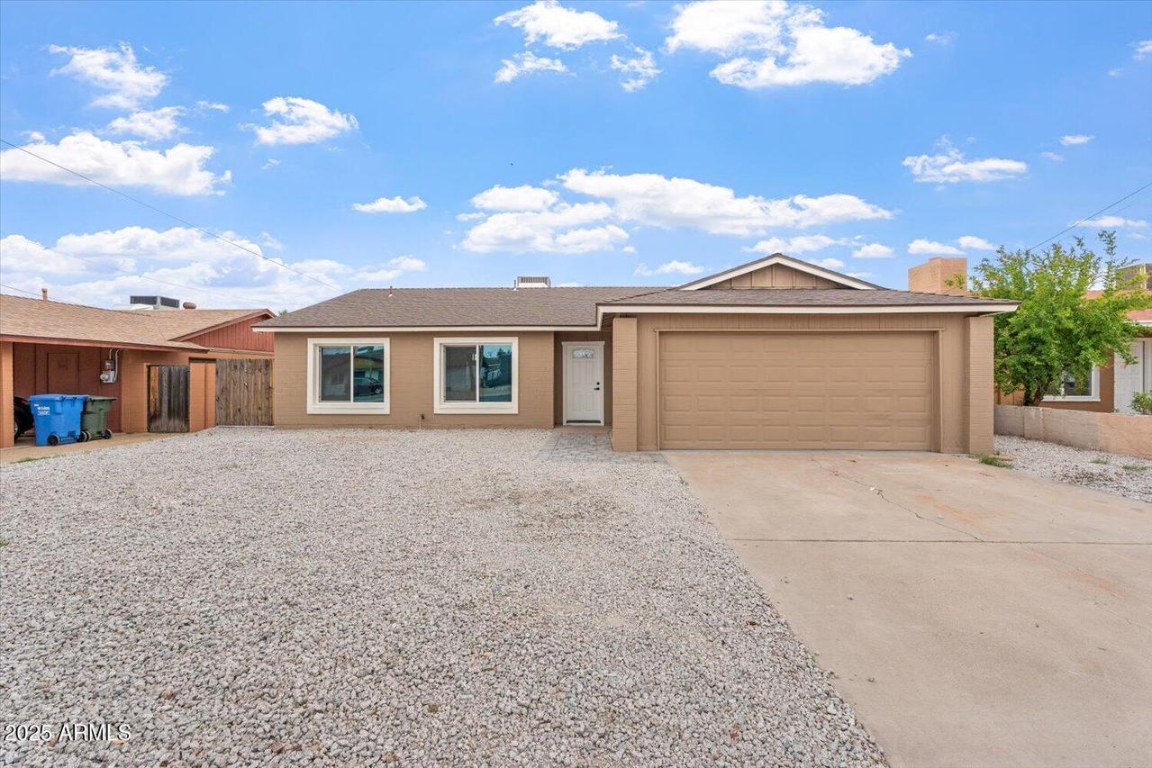 2741 E Sweetwater Ave., Phoenix, AZ 85032