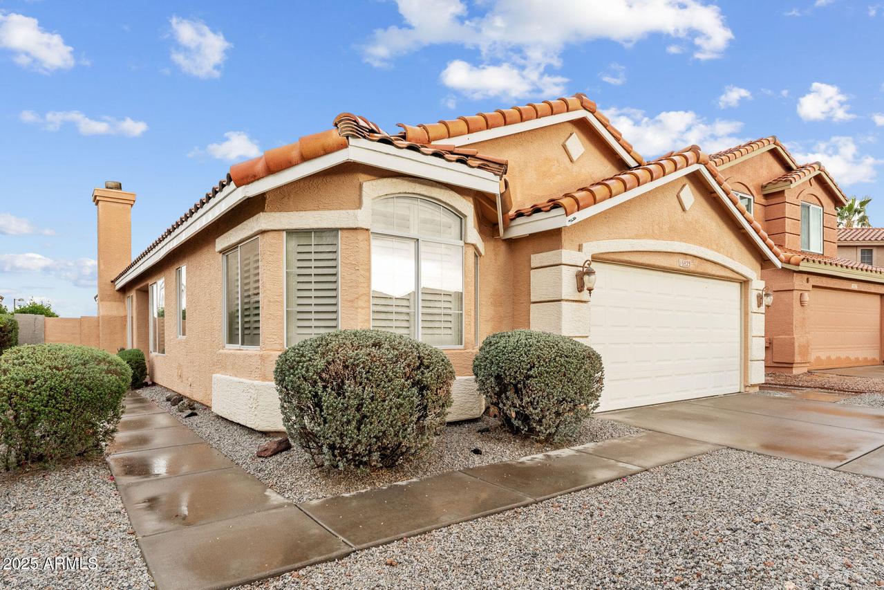 16823 S 8th St., Phoenix, AZ 85048