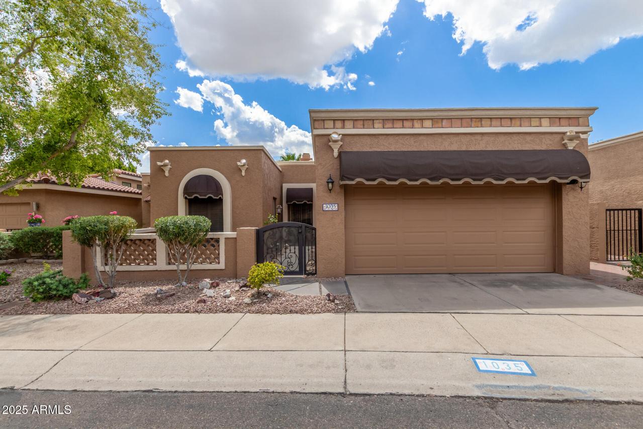 1035 E Desert Cove Ave., Phoenix, AZ 85020