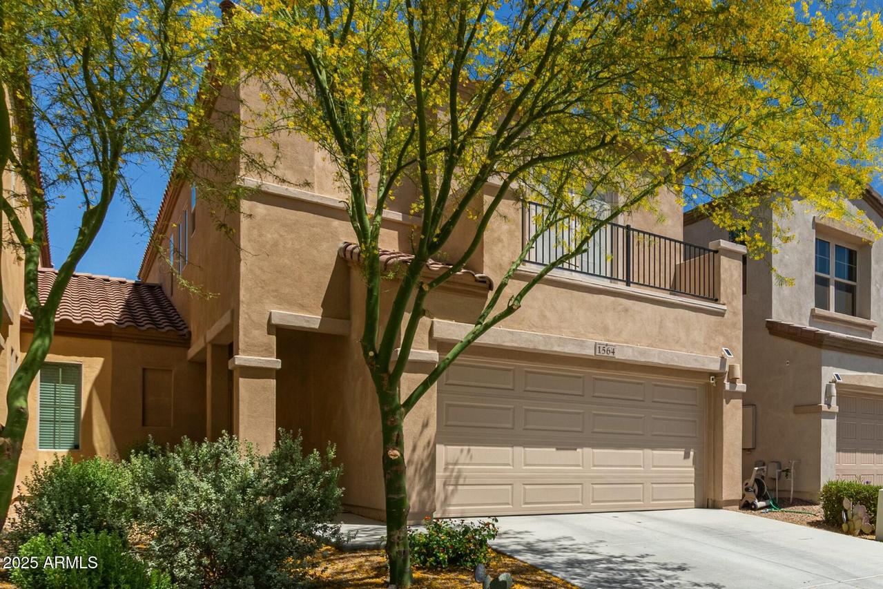 1564 W Redwood Ln., Phoenix, AZ 85045