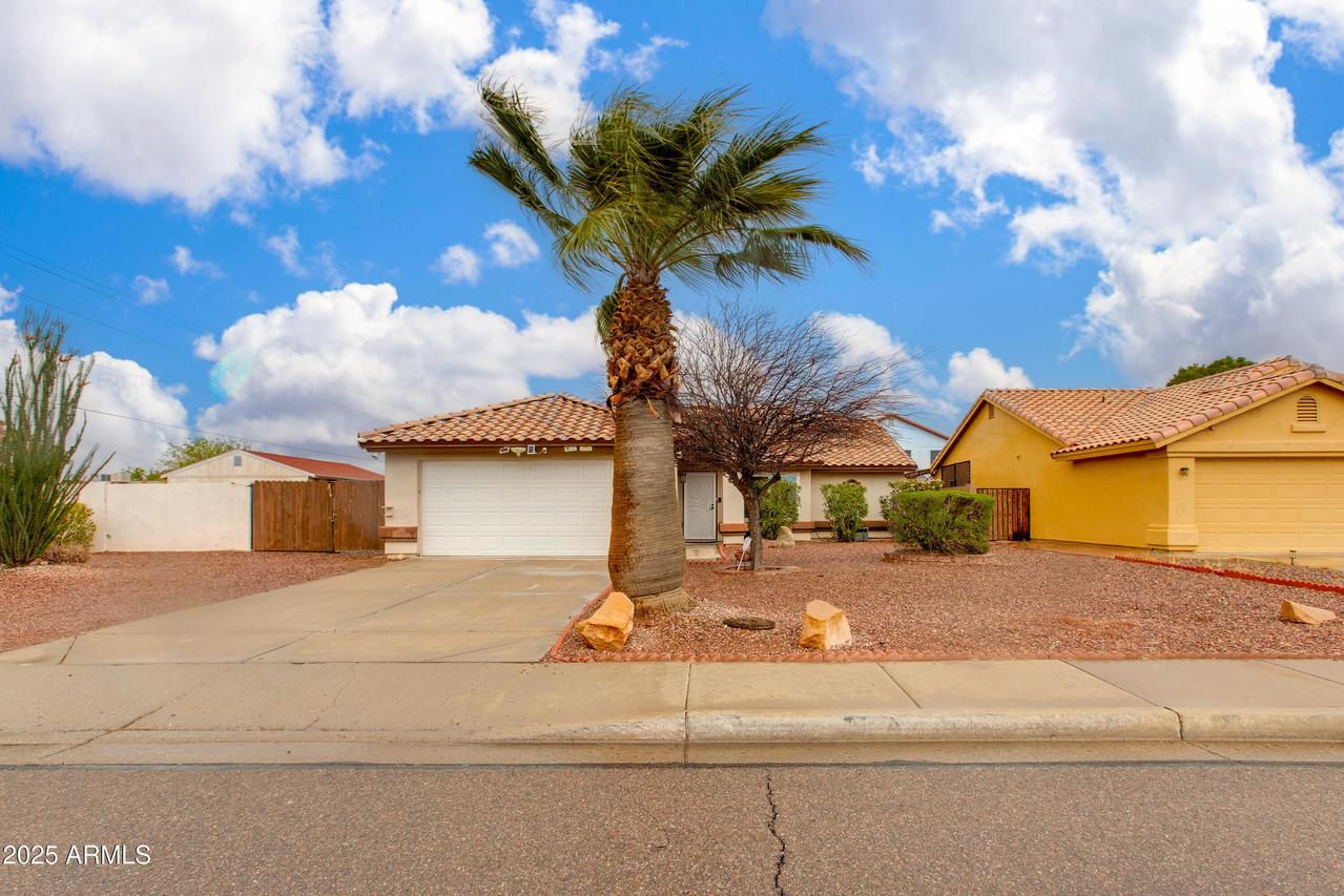 1414 W Grovers Ave., Phoenix, AZ 85023