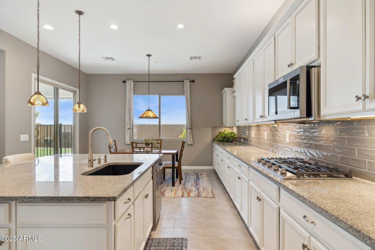 11609 W Andrew Ln., Peoria, AZ 85383