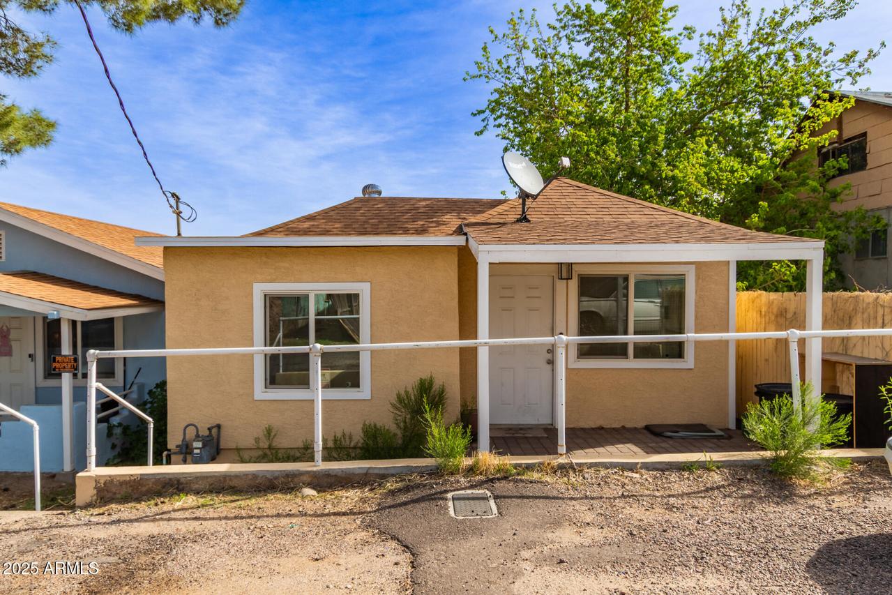 224 S Indian Cir., Miami, AZ 85539
