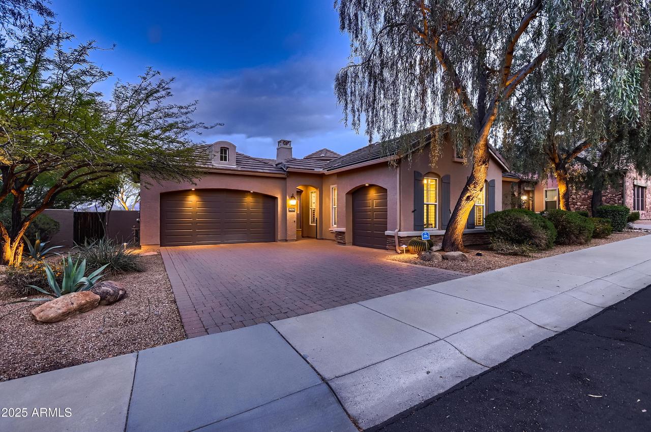 25929 N 84th Ln., Peoria, AZ 85383