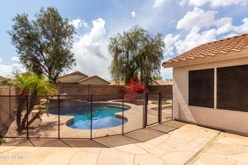 8221 W Lumbee St., Phoenix, AZ 85043