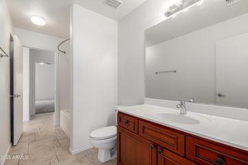 8221 W Lumbee St., Phoenix, AZ 85043