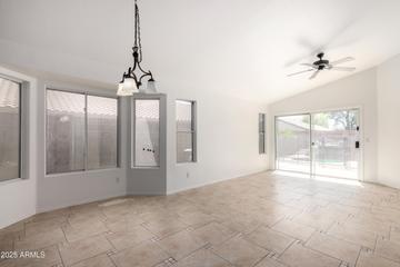 8221 W Lumbee St., Phoenix, AZ 85043