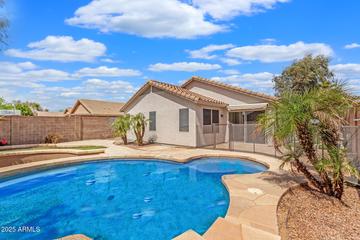 8221 W Lumbee St., Phoenix, AZ 85043
