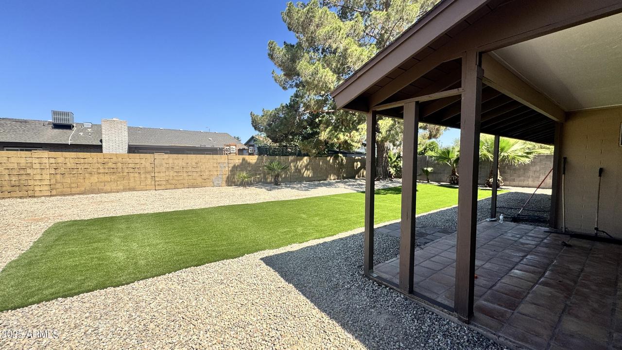 14017 N 40th Ave., Phoenix, AZ 85053
