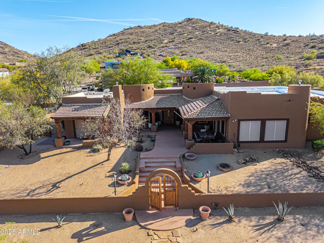 38516 N 34th Ave., Phoenix, AZ 85086