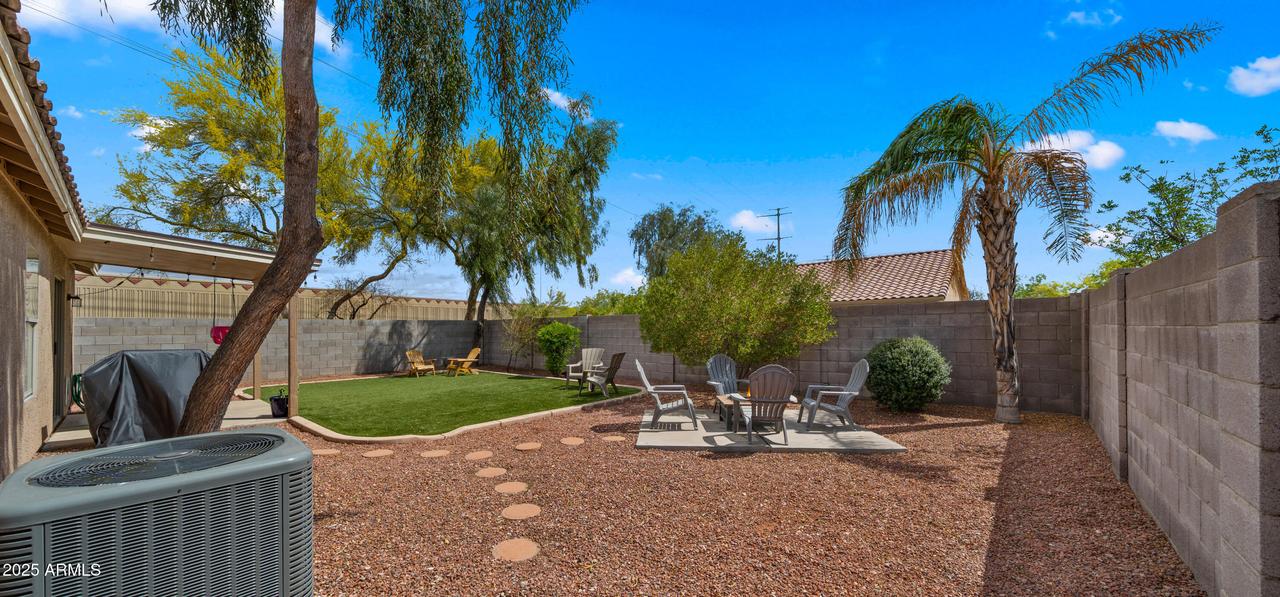 3017 W Desert Vista Tr., Phoenix, AZ 85083