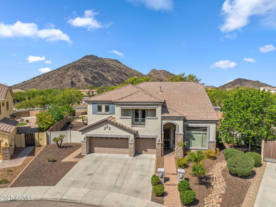5042 W Lariat Ln., Phoenix, AZ 85083