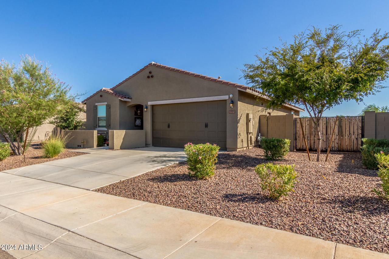 17971 W Meadowbrook Ave., Goodyear, AZ 85395
