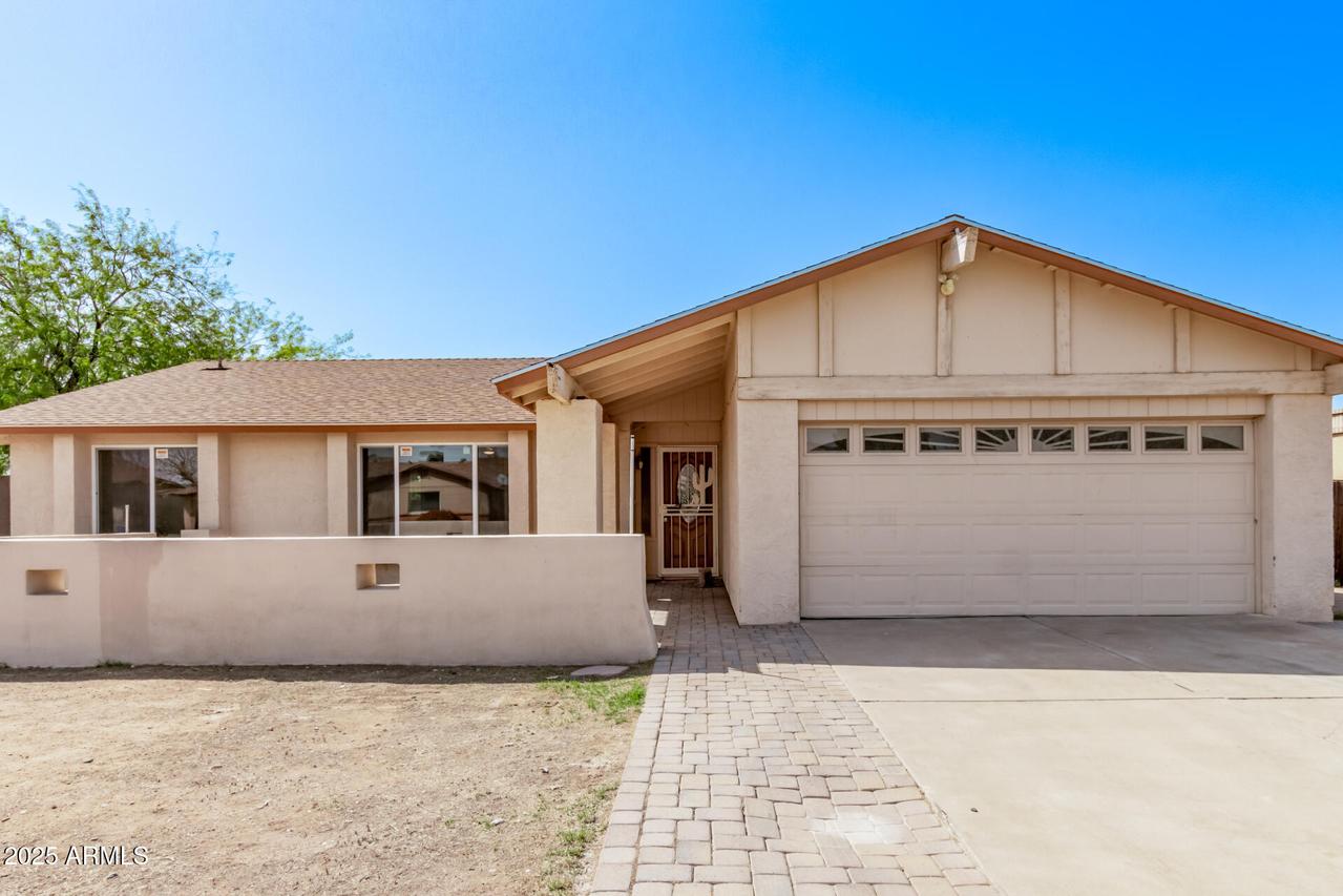 3941 W Desert Hills Dr., Phoenix, AZ 85029