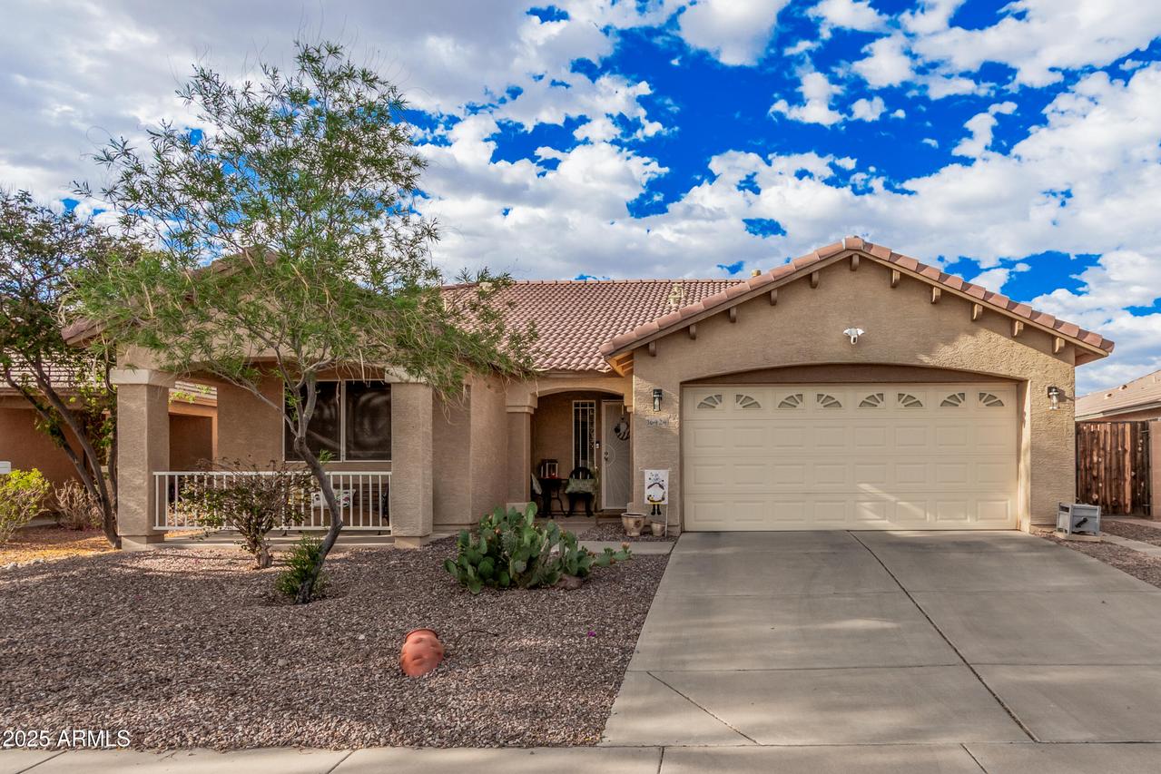 16424 W Cottonwood St., Surprise, AZ 85388