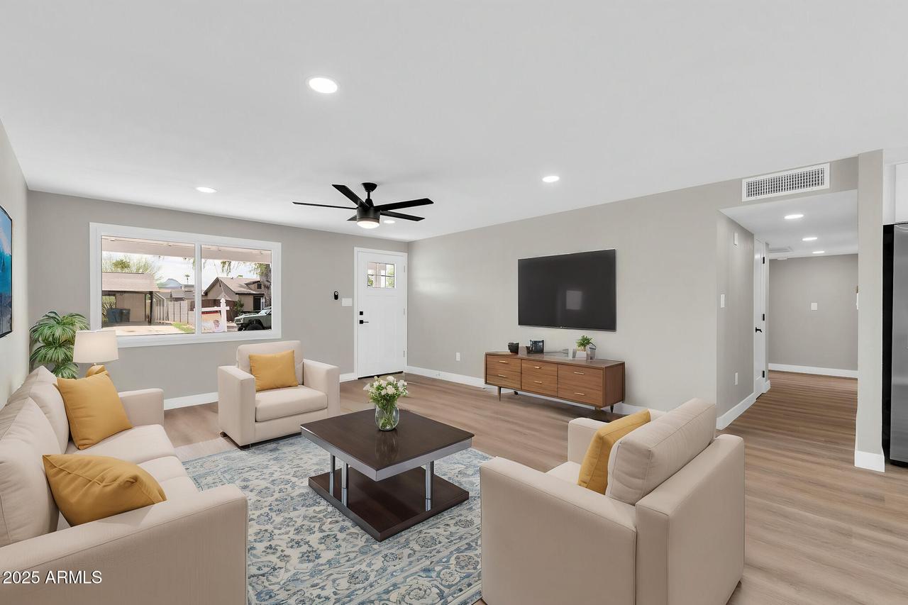 3620 E Surrey Ave., Phoenix, AZ 85032