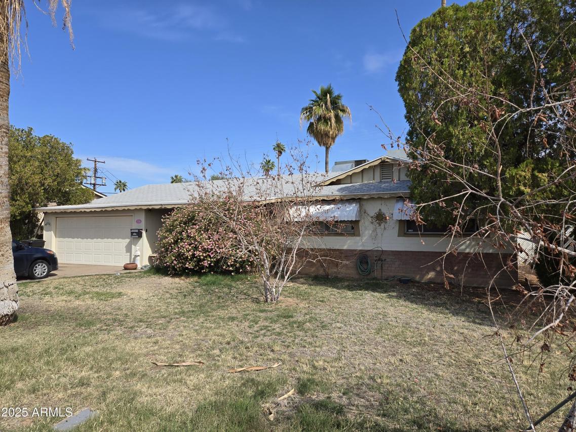 7320 E Latham St., Scottsdale, AZ 85257