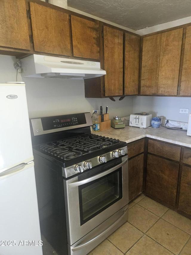 512 W Pinto St., Miami, AZ 85539