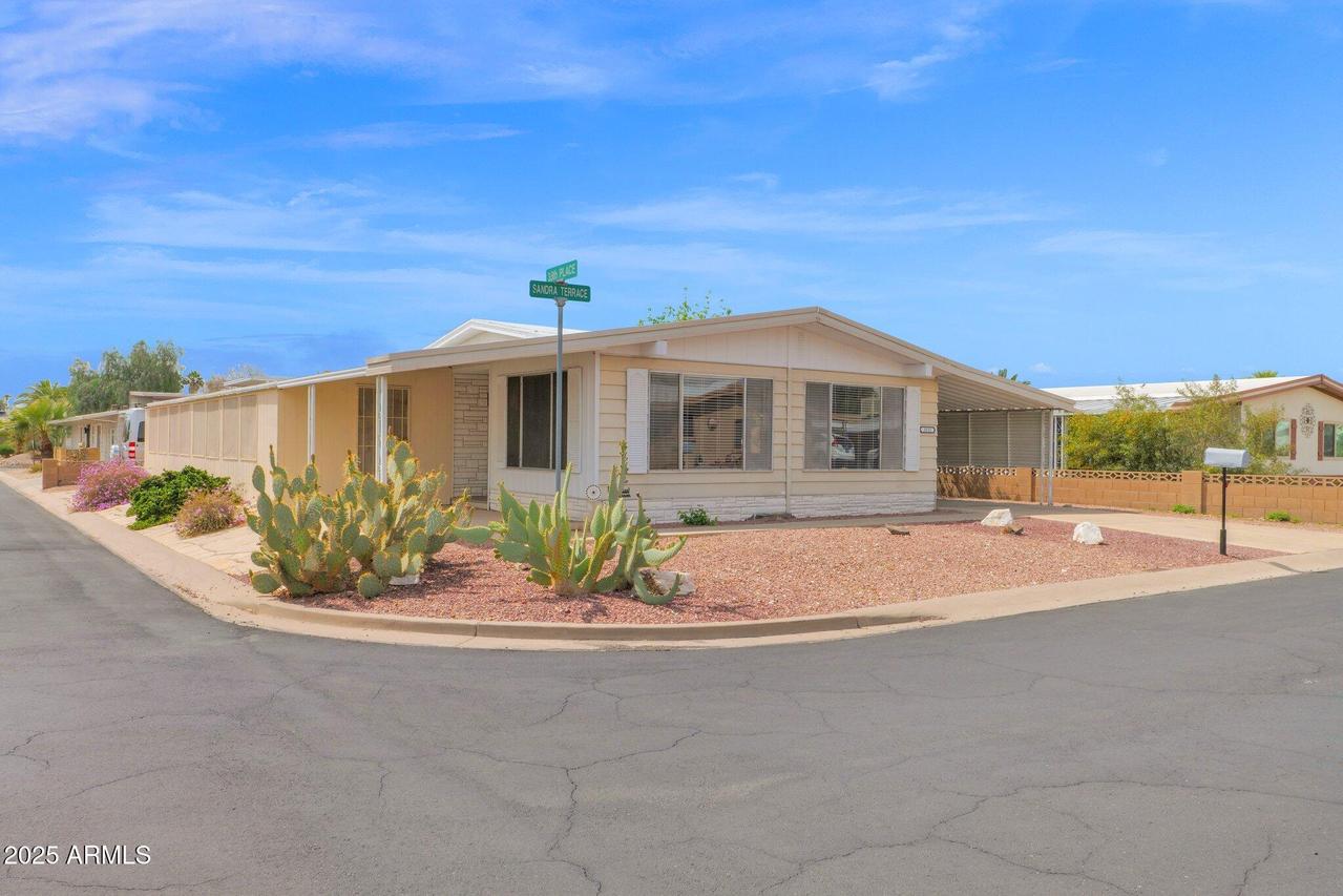 3515 E Sandra Ter., Phoenix, AZ 85032