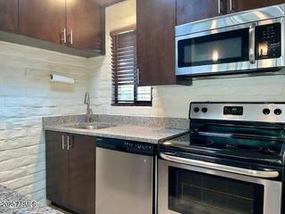 3022 N 32nd St. #40, Phoenix, AZ 85018