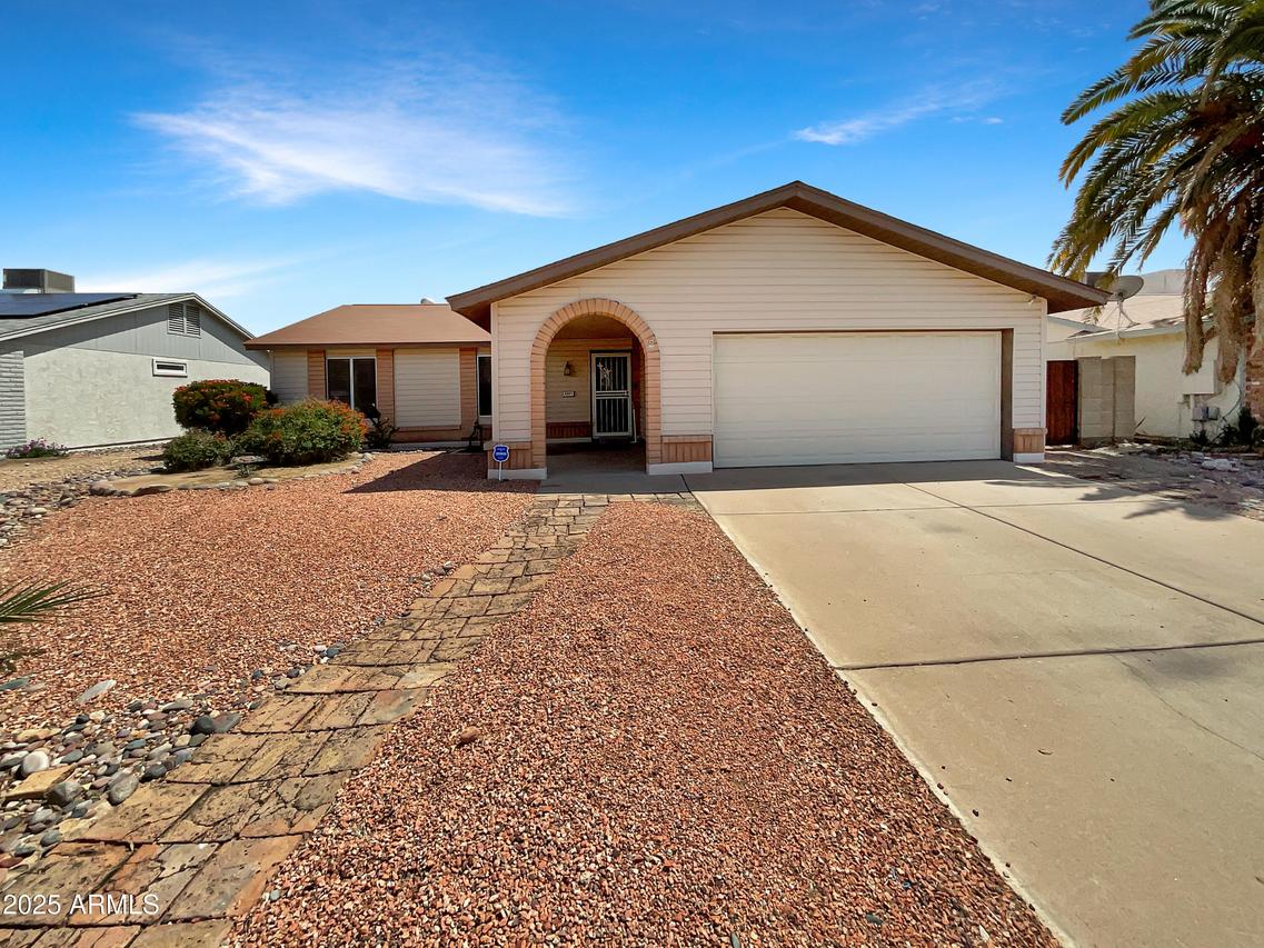 4247 N 101st Ave., Phoenix, AZ 85037