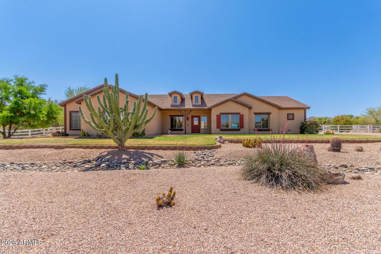 9625 W Prospector Dr., Queen Creek, AZ 85144