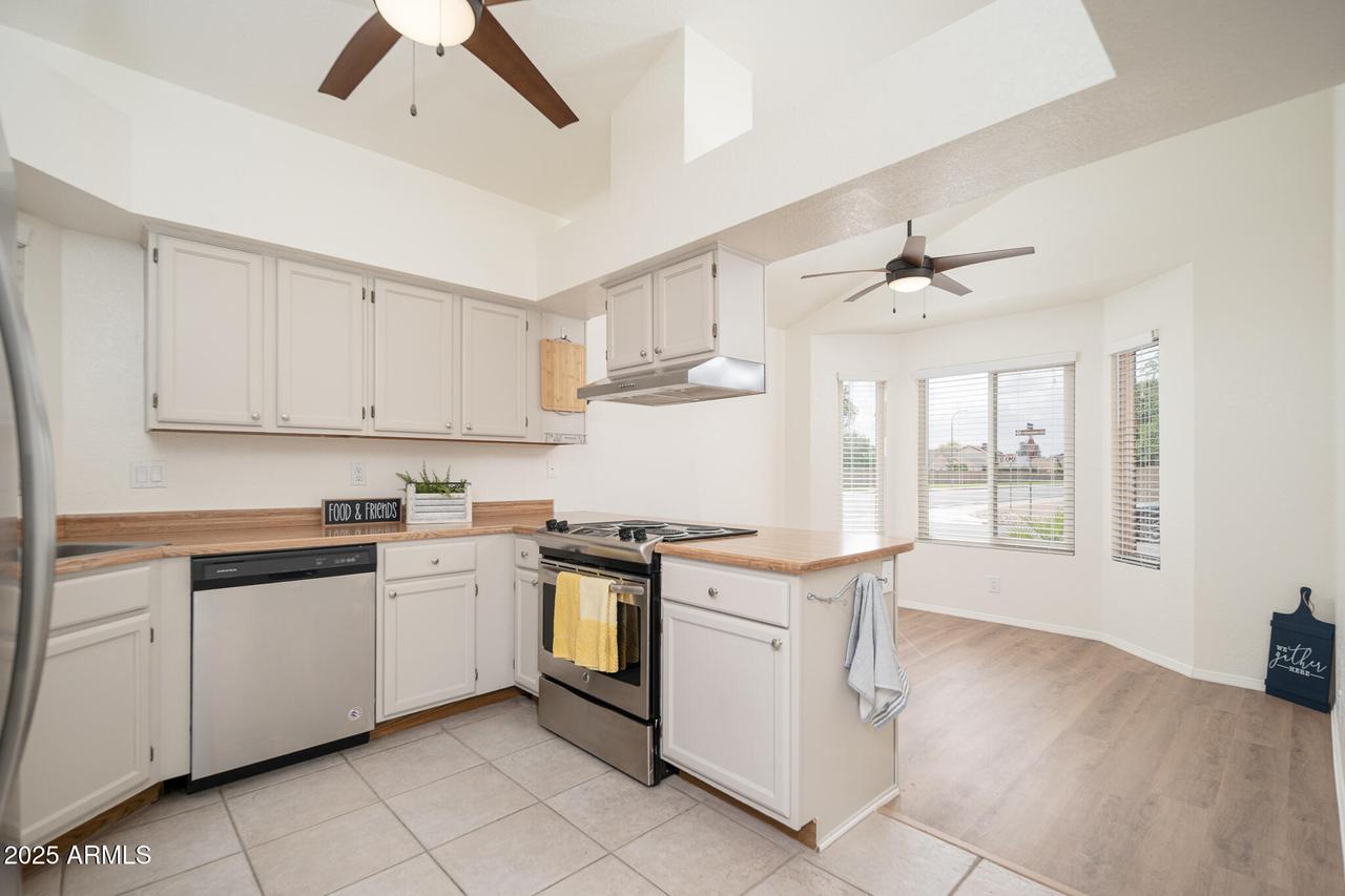 1200 W Boxelder Cir., Chandler, AZ 85224