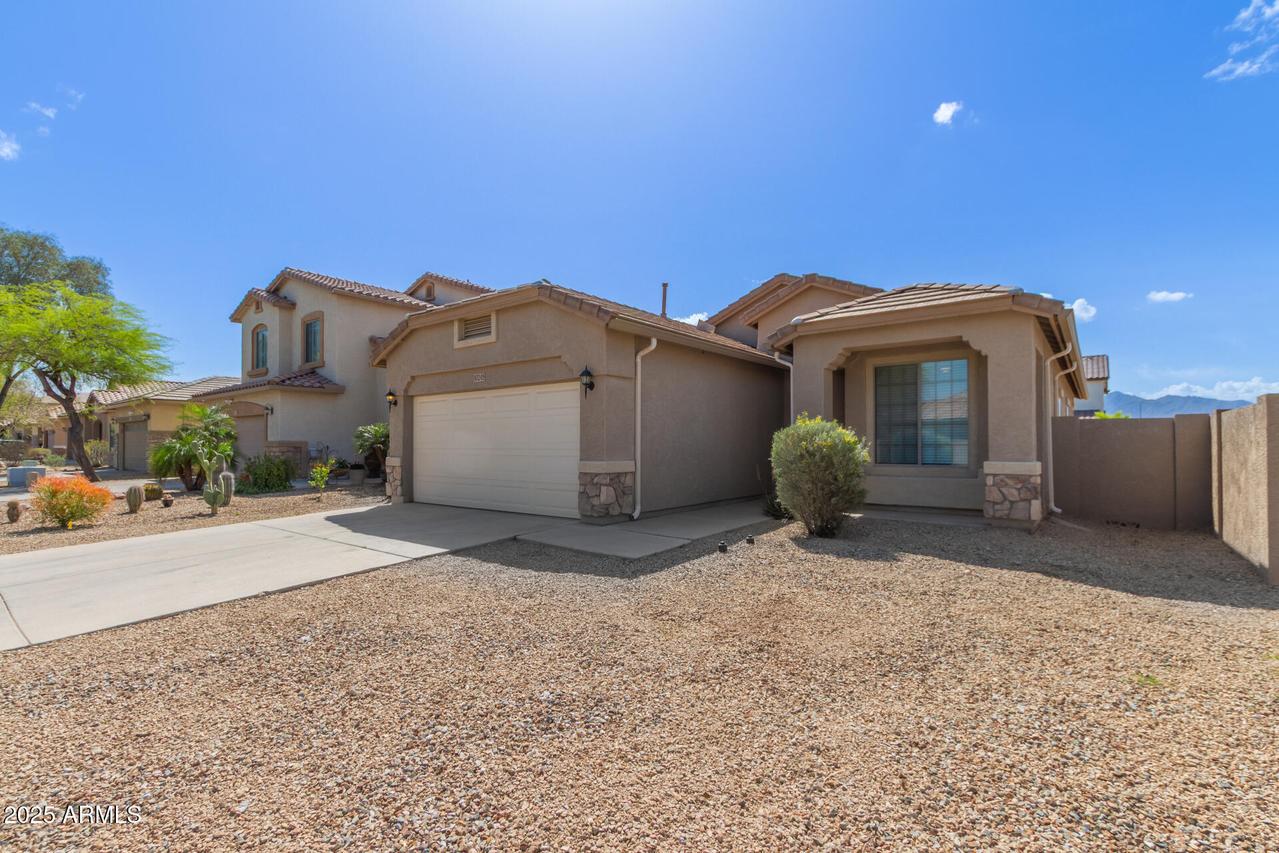 10245 W Parkway Dr., Tolleson, AZ 85353