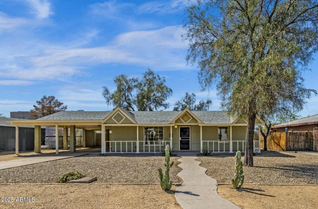 1719 E Pinchot Ave., Phoenix, AZ 85016