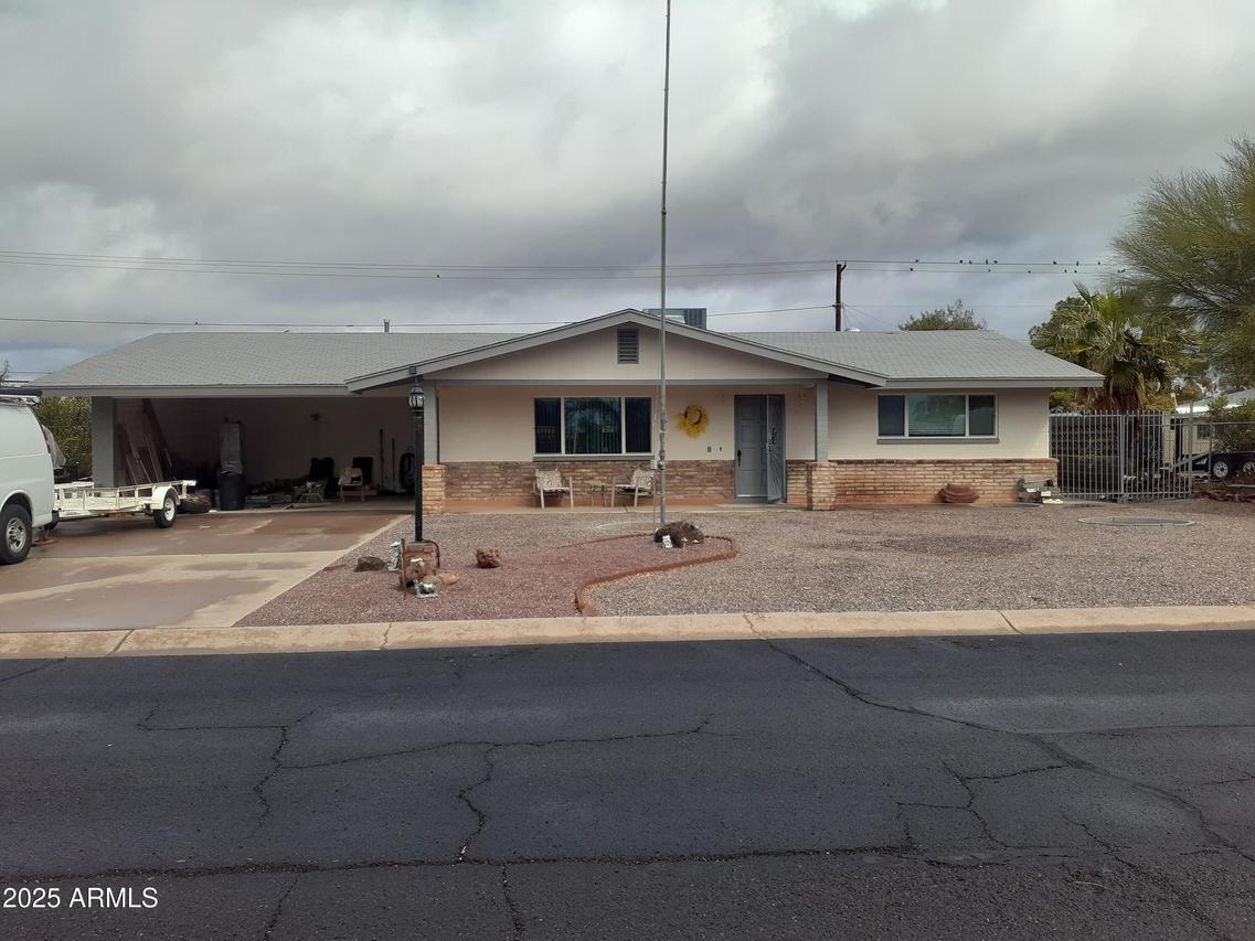 610 E Estevan Ave., Apache Junction, AZ 85119