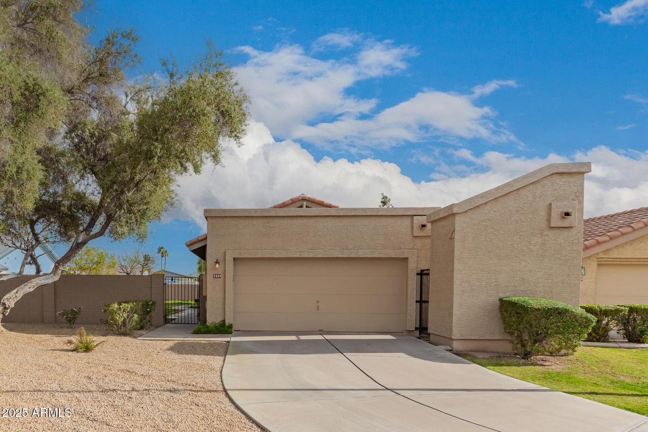 2309 W Shawnee Dr., Chandler, AZ 85224