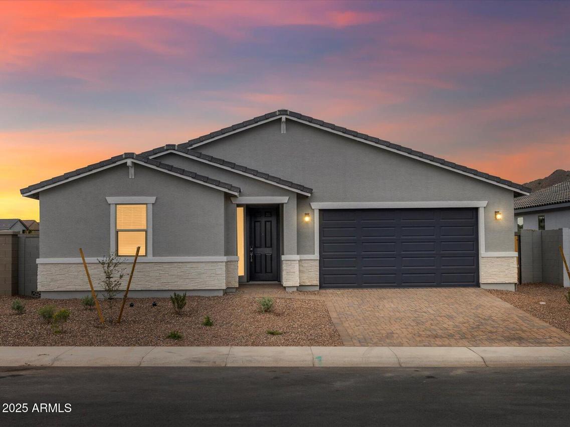4777 W Hunter Tr., San Tan Valley, AZ 85144