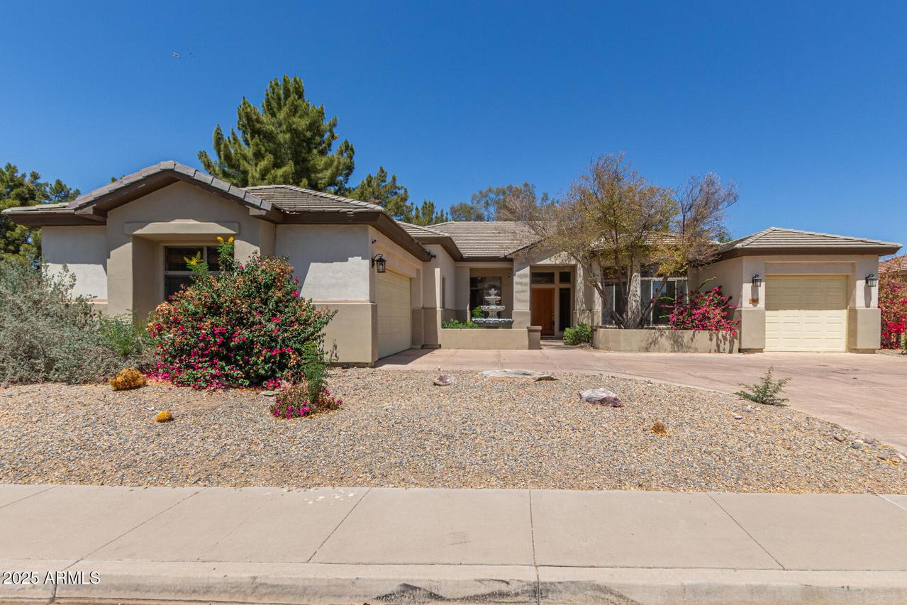 2060 E Prescott Pl., Chandler, AZ 85249