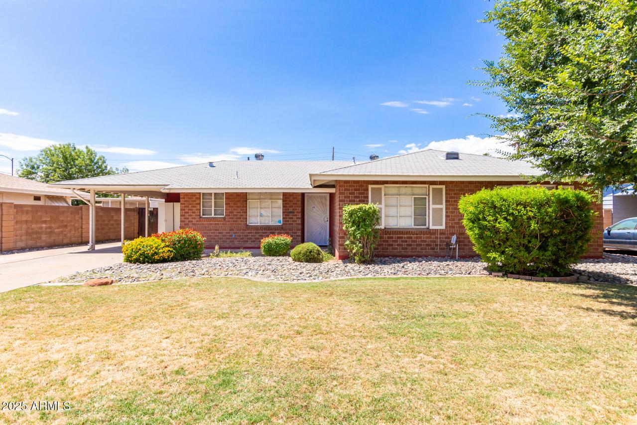 2131 W Verde Ln., Phoenix, AZ 85015