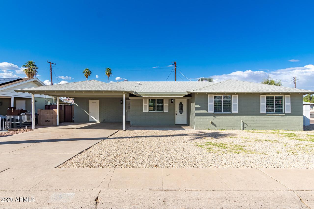 3502 W Gardenia Ave., Phoenix, AZ 85051