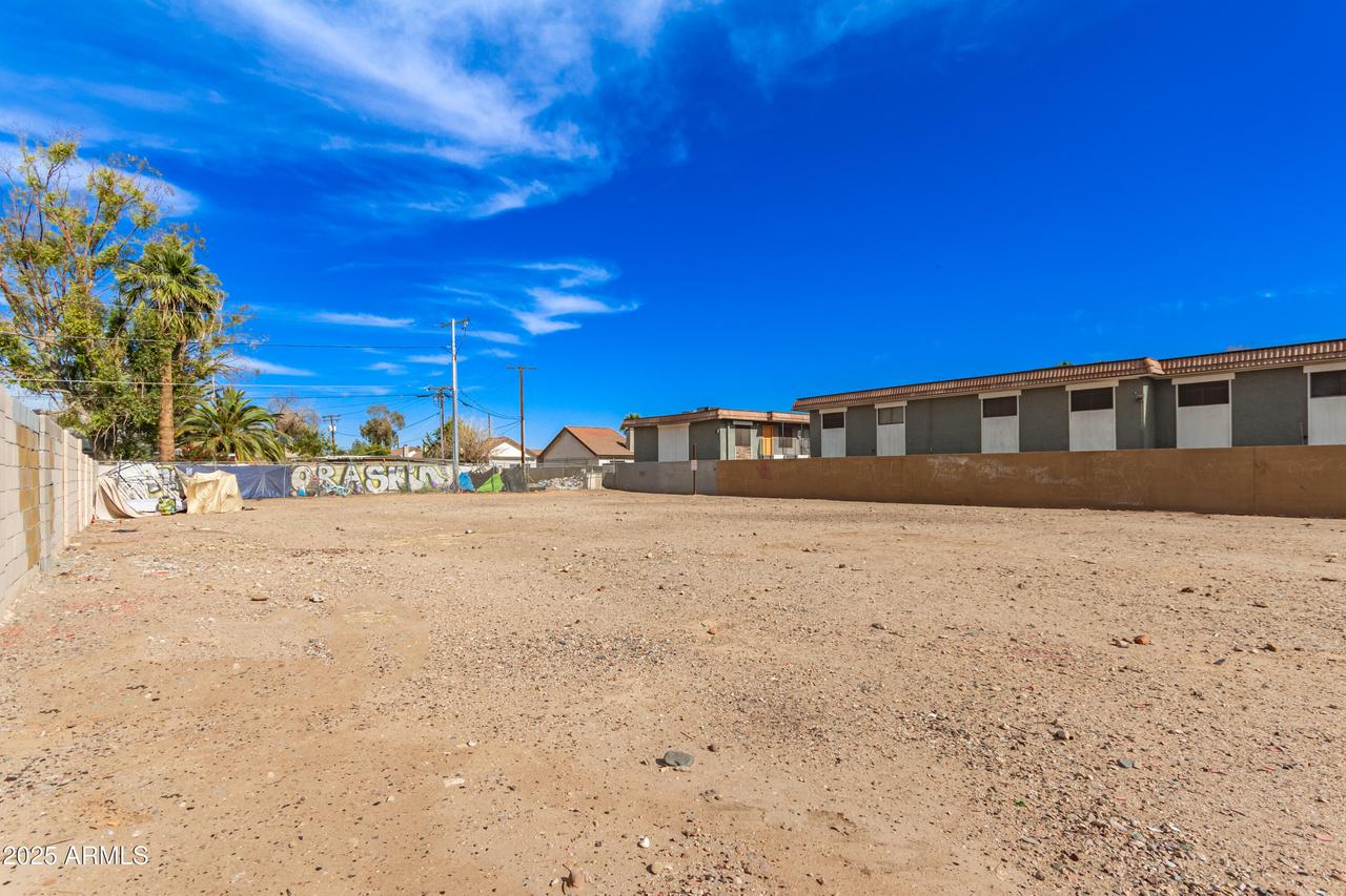 3121 N Black Canyon Hwy. #C, Phoenix, AZ 85015