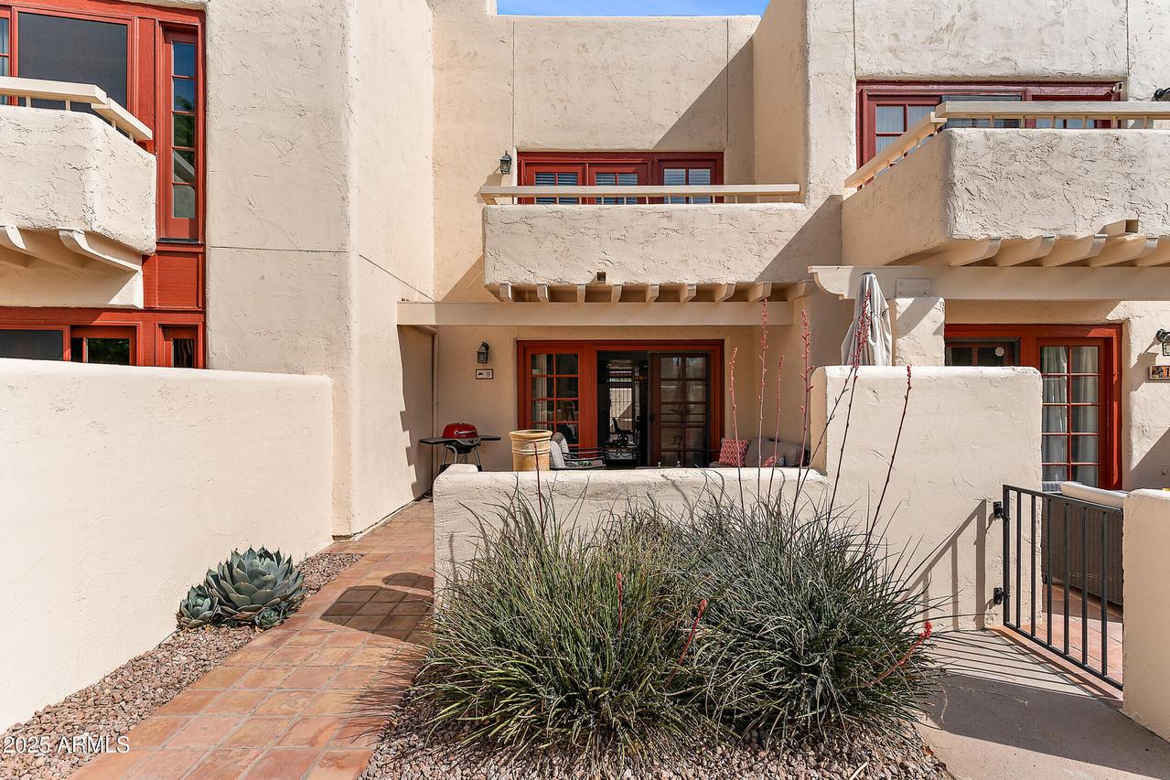 6150 N Scottsdale Rd. #9, Paradise Valley, AZ 85253