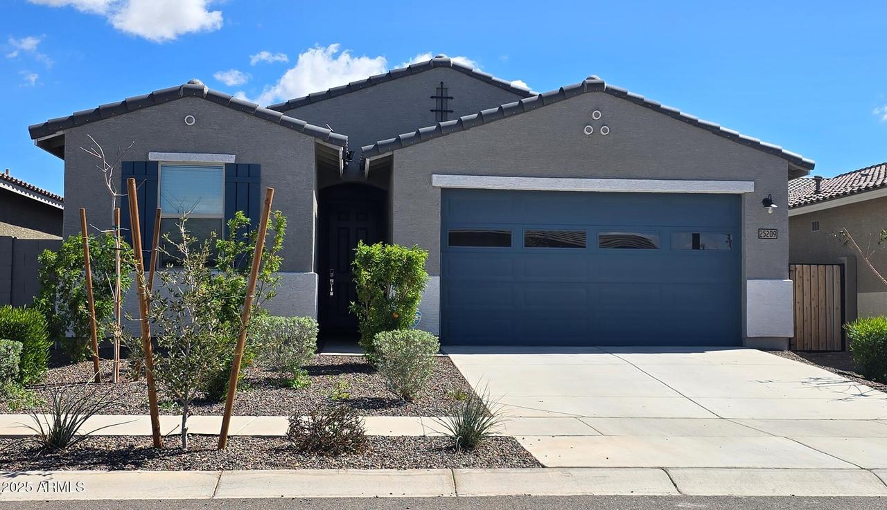 25209 N 144th Dr., Surprise, AZ 85387