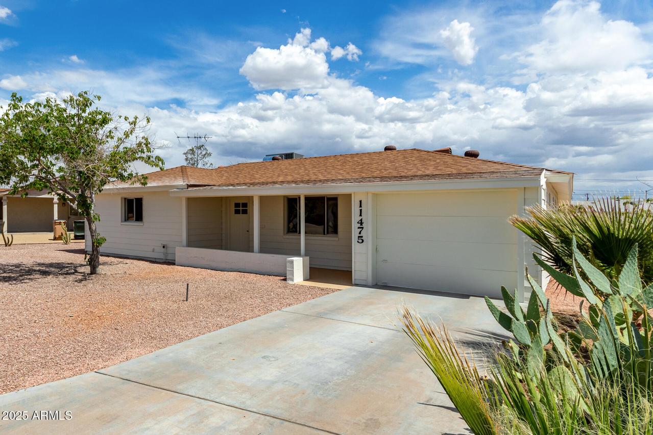 11475 W Illinois Ave., Youngtown, AZ 85363