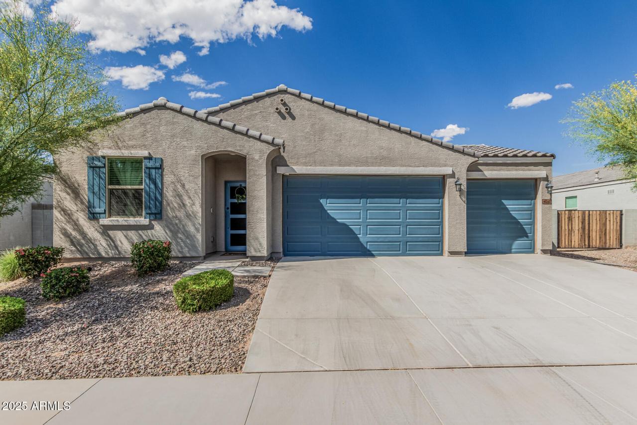 4060 E French Trotter St., San Tan Valley, AZ 85140