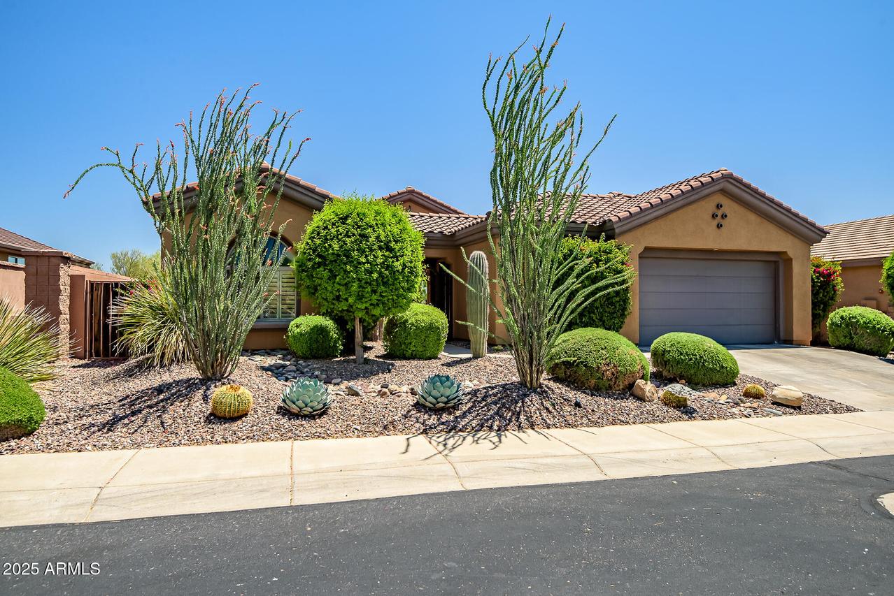 41213 N River Bend Rd., Phoenix, AZ 85086